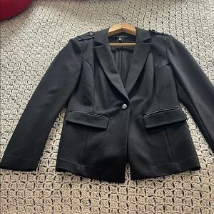 BHWm Single-Button Blazer Jacket